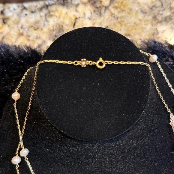 Tory Burch Gold and Pearl Necklace 22in drop - Picture 4 of 4